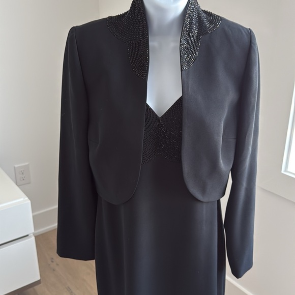 Worn once 2 piece beaded gown & jacket - Picture 6 of 13